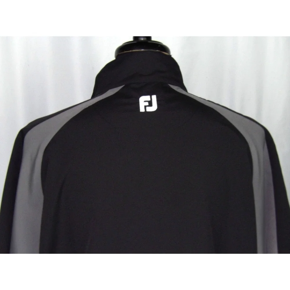 FootJoy Short Sleeved Black 1/2 Zip Performance Light Golf Jacket Men's Large
